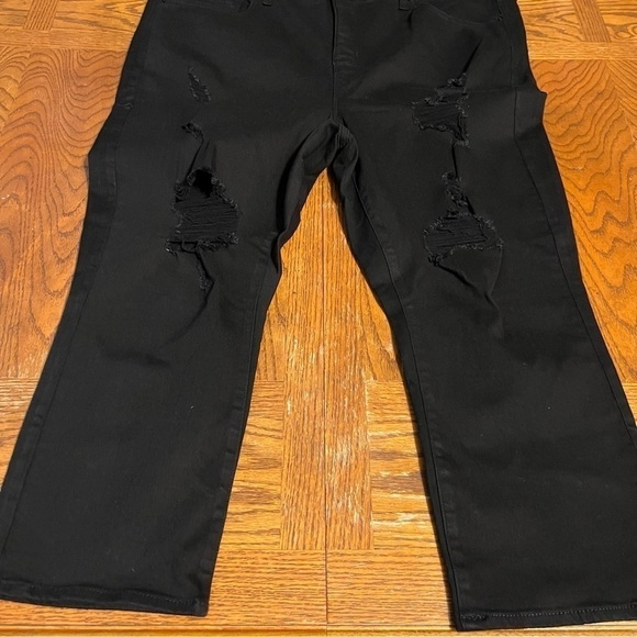 NEW Torrid Crop Sky High Skinny Premium Stretch High-Rise Jeans in Black Sz 20 - Picture 7 of 14